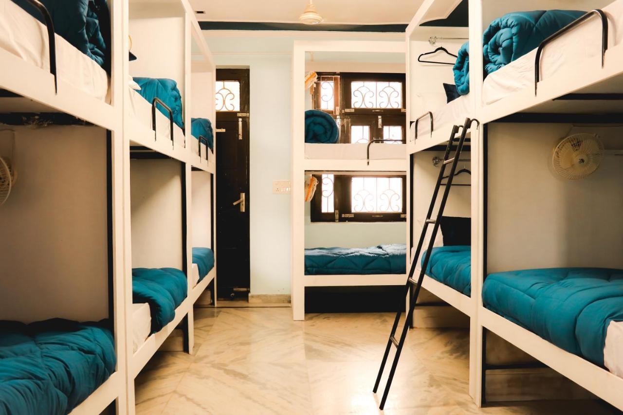 Farmstay - Capsule Den นิวเดลี ภายนอก รูปภาพ