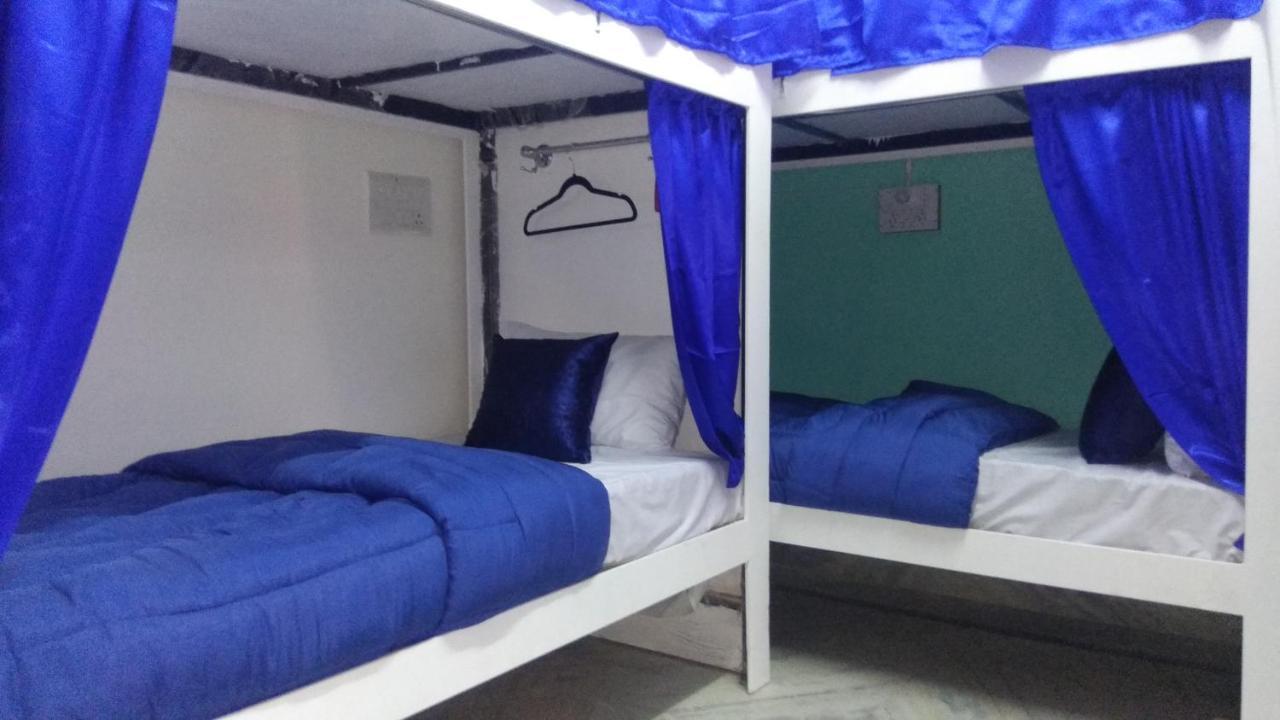 Farmstay - Capsule Den นิวเดลี ภายนอก รูปภาพ