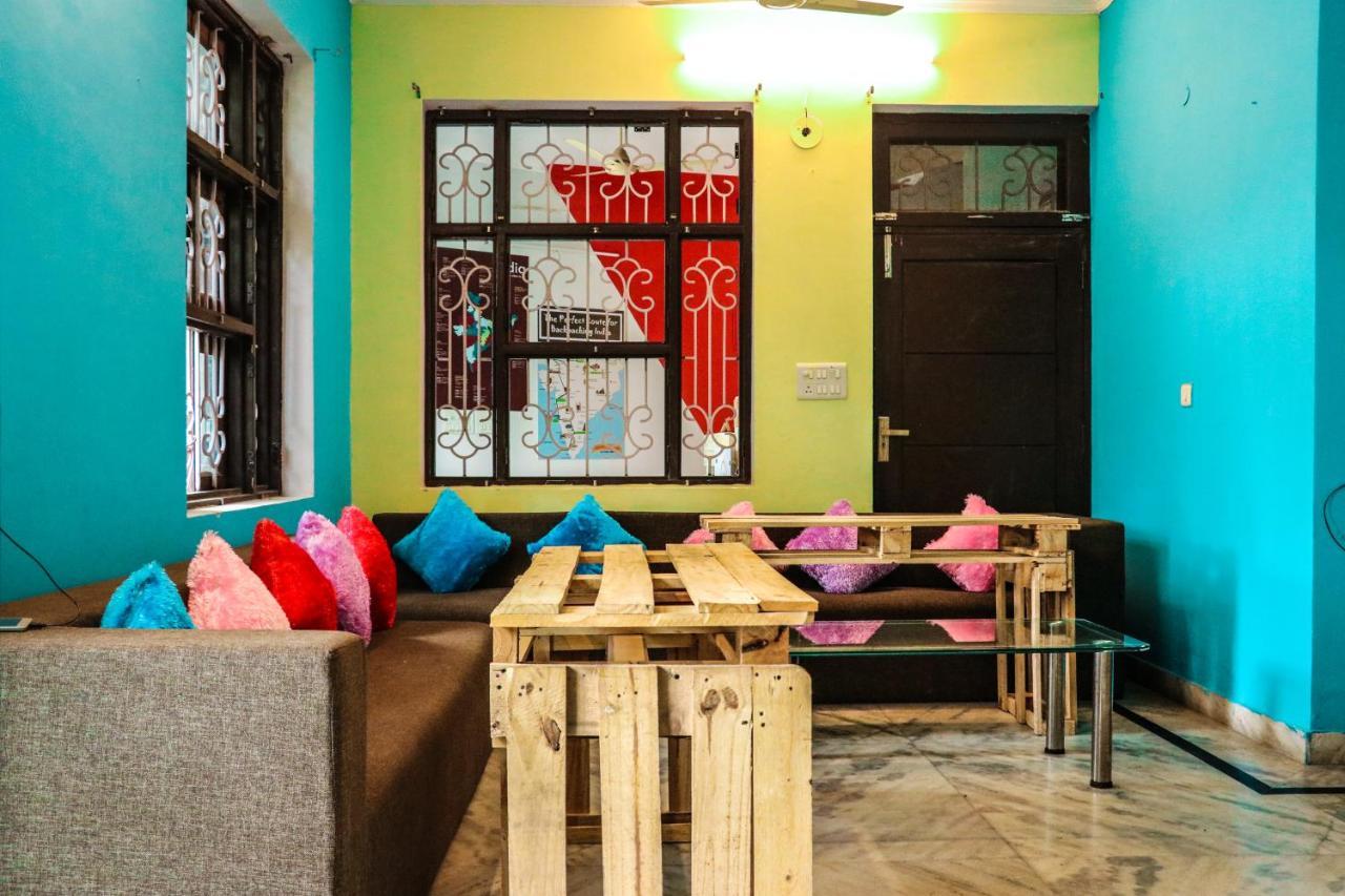 Farmstay - Capsule Den นิวเดลี ภายนอก รูปภาพ