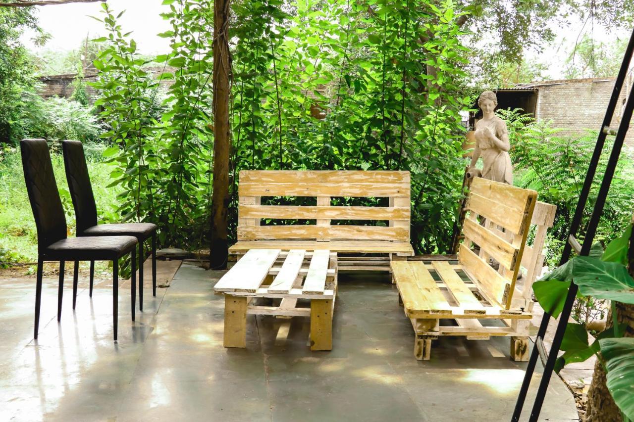 Farmstay - Capsule Den นิวเดลี ภายนอก รูปภาพ