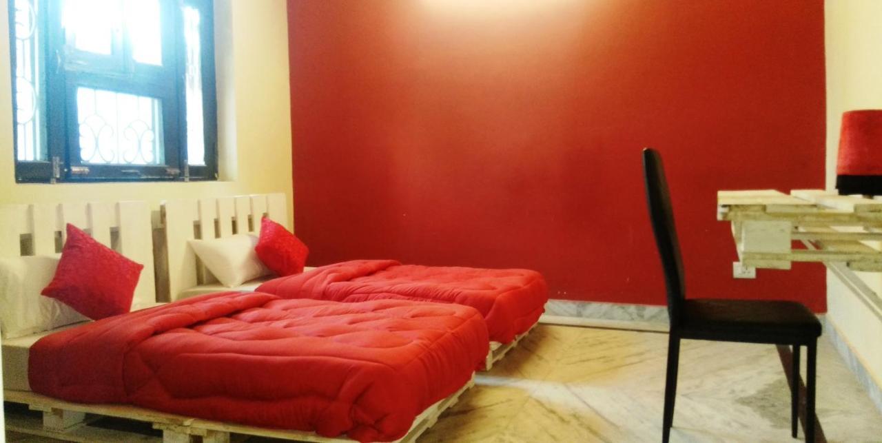 Farmstay - Capsule Den นิวเดลี ภายนอก รูปภาพ