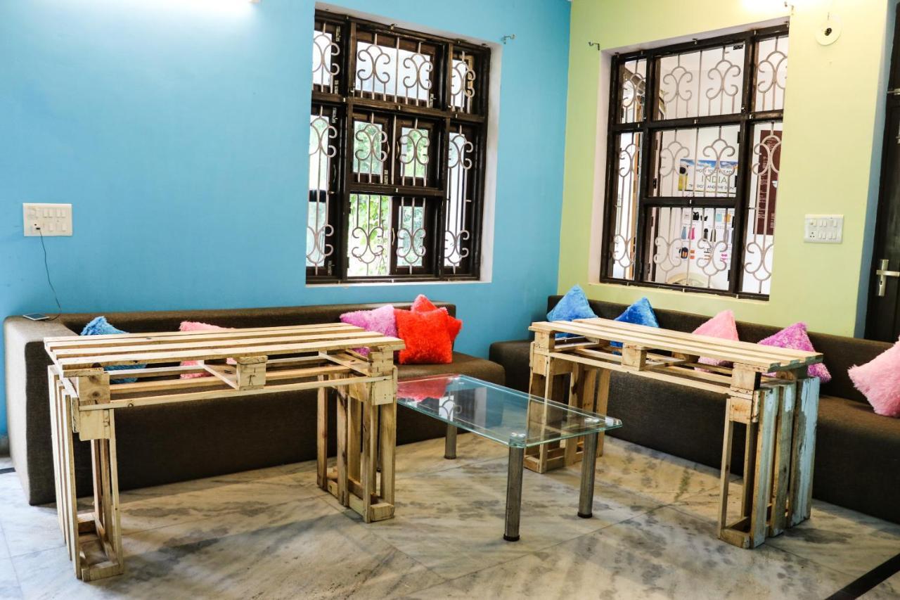 Farmstay - Capsule Den นิวเดลี ภายนอก รูปภาพ