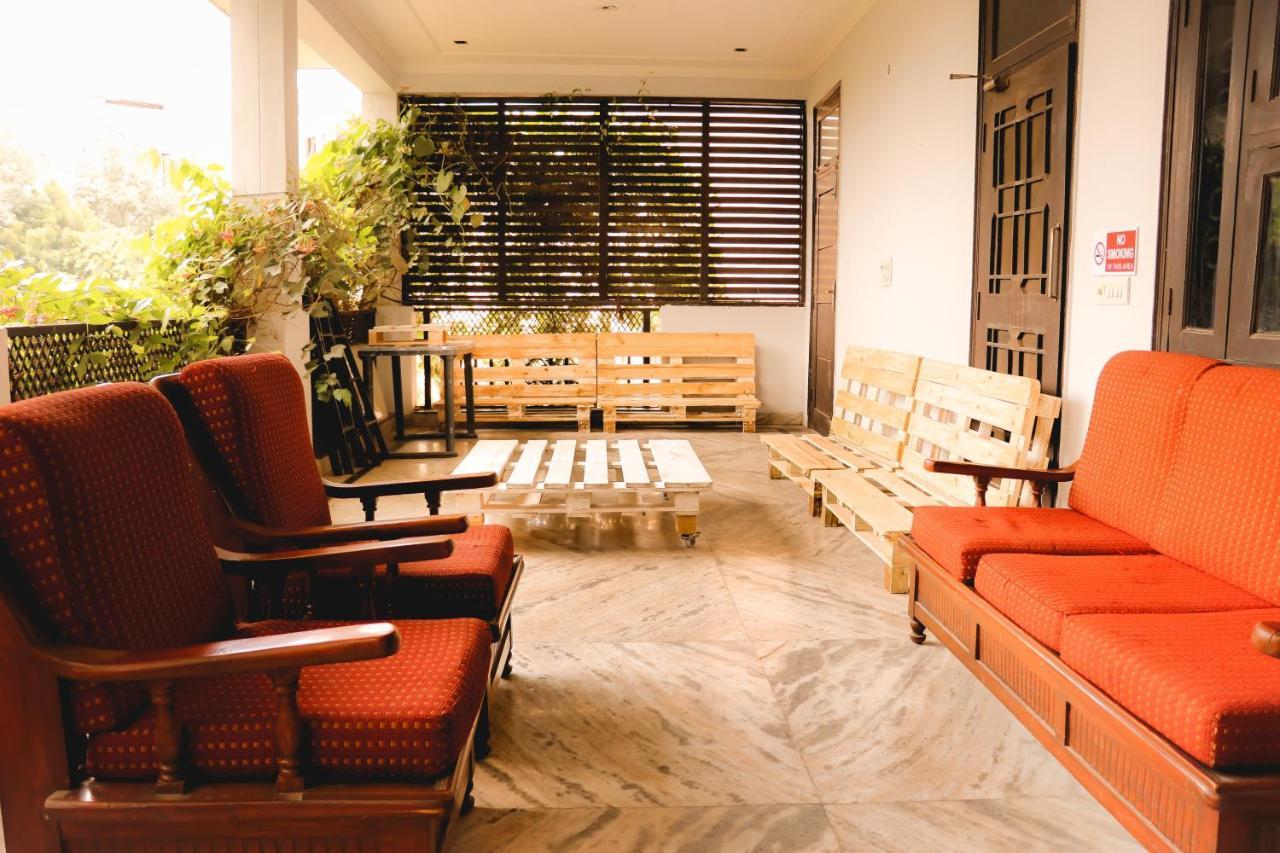 Farmstay - Capsule Den นิวเดลี ภายนอก รูปภาพ